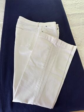 Talbots Classic White Women's Flare Leg Jeans